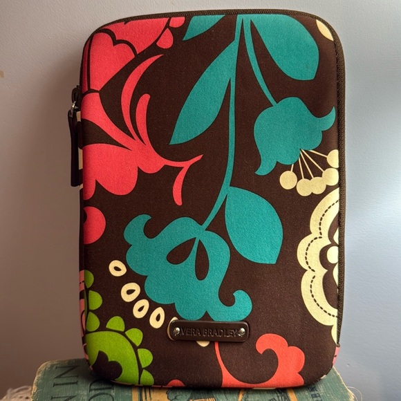 Vera Bradley Tablet Sleeve 🌺 - Picture 1 of 5